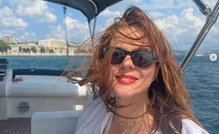 2025-06-07 12_42_02-Salma Hayek Pinault (@salmahayek) • Instagram photos and videos.jpg