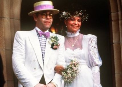 Elton Džon na venčanju