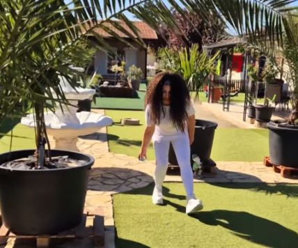 2025-12-03 14_30_40-(1) Instagram.png