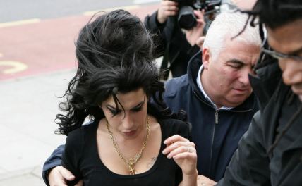 Ejmi i njen otac Mič Vajnhaus.jpg