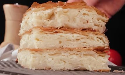 Gibanica na rumunski način.jpg