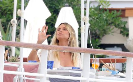 Hajdi Klum uživa u hrani pored mora