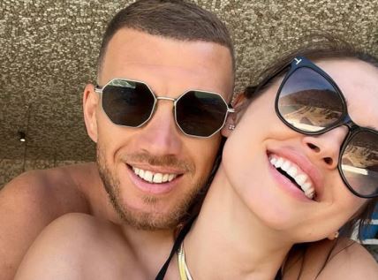 Edin Džeko sa suprugom Amirom