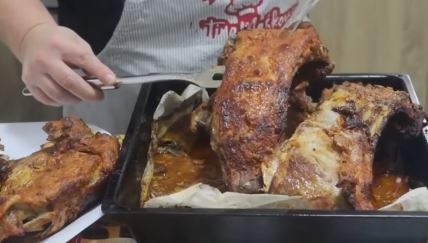 jagnjeće pečenje.jpg