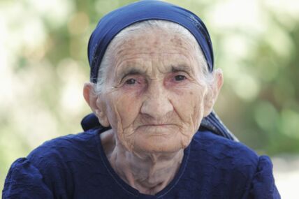 Starija žena