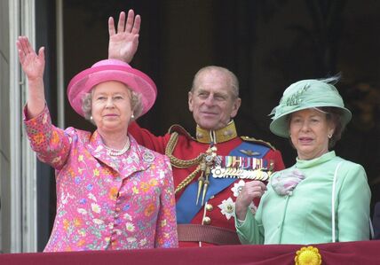 kraljica-elizabeta-i-princeza-margaret (3).jpg