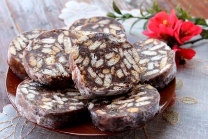 salama-od-keksa-i-cokolade.jpg