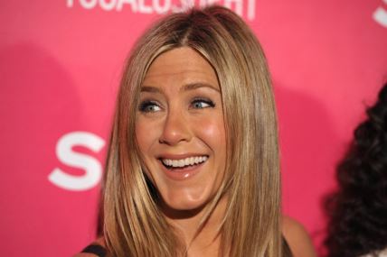 dzenifer-aniston.jpg