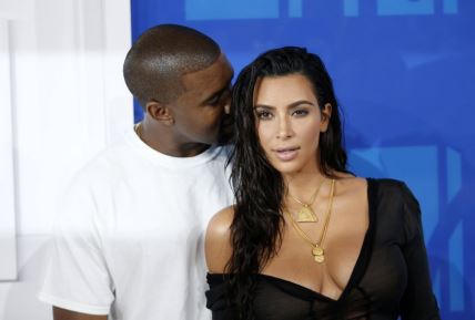 kim-kardasijan-i-kanje-vest-profimedia.jpg