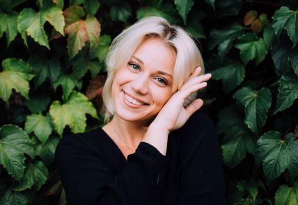 nasmejana-devojka.jpg