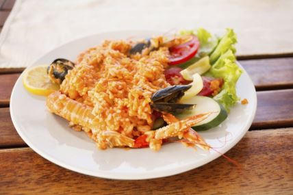 salata-sa-morskim-plodovima.jpg