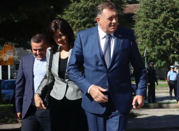 zenamiloradadodika.jpg