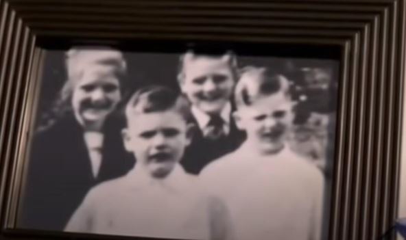 20230802-15-55-16robert-maudsley--caged-misery--youtube.jpg