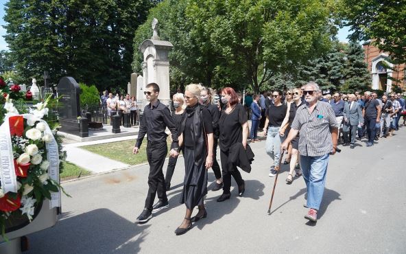 miroslavlazanski1.jpg