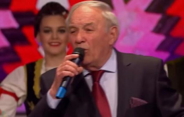 20240207-15-35-10tragicna-zivotna-prica-naseg-pevaca-jedan-sin-mu-je-umro-a-drugi-boluje-od-sizo.jpg