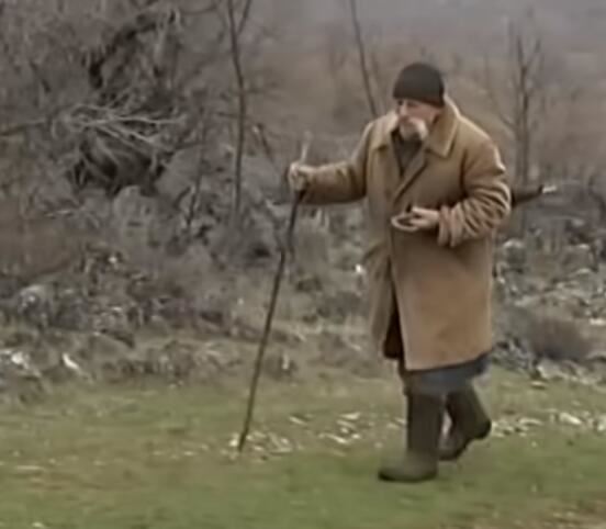 20240213-11-11-51kvadratura-kruga--18-godina-samoce-petar-sijan-lika--youtube.jpg