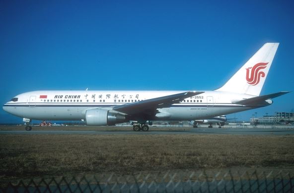 boeing-7672j6er-air-china-an0669948.jpg