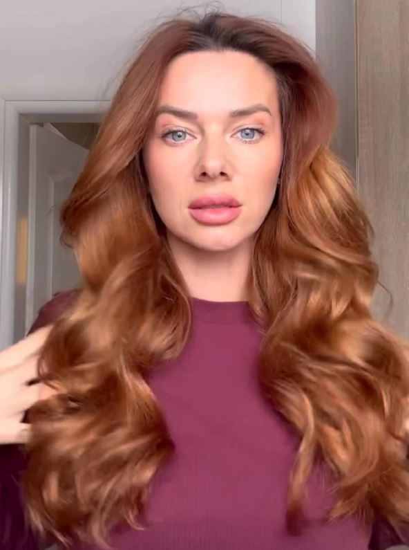 jelenatuncel2.jpg