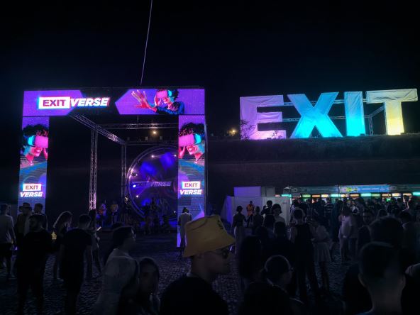 exit-2.jpg