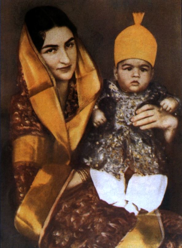 asafjahviiidrrhshehvar-1stofficialpic-1934.jpg