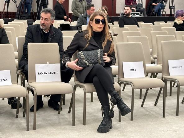 viki.jpg
