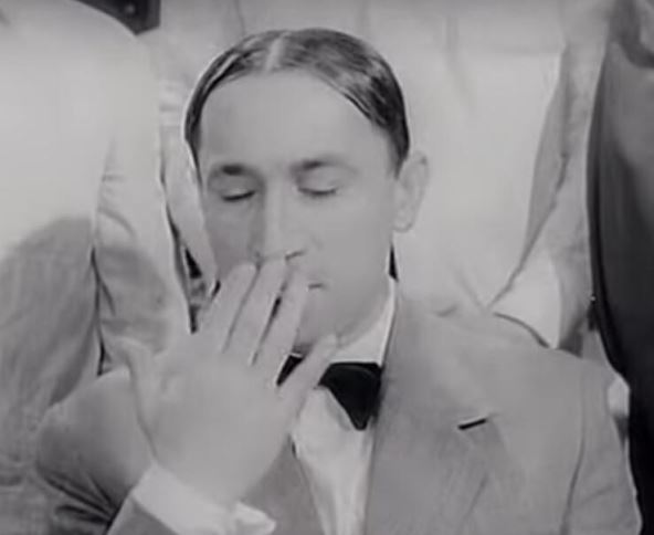 20250312-10-42-36mija-aleksic-peva-servisna-stanica-1961--youtube.jpg