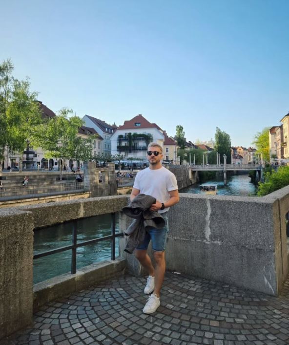 stefan kruzer 6.png