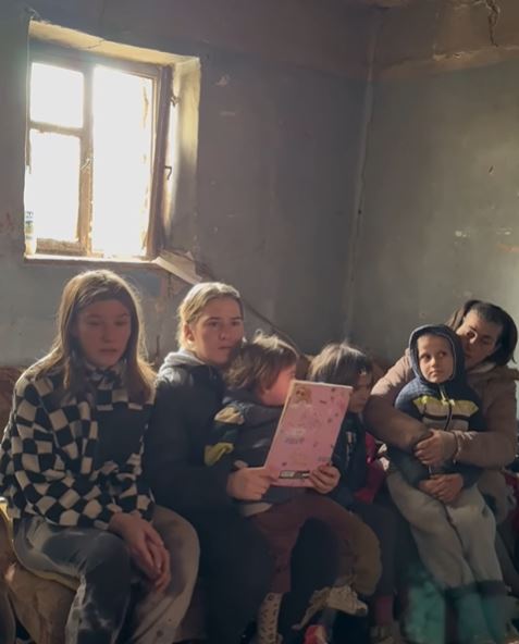 devojčica Marija.png