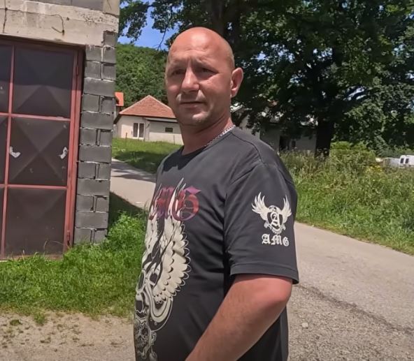 Ermin-husika2.png