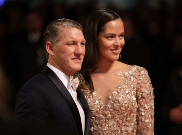 Ana Ivanović i Švajni.jpg
