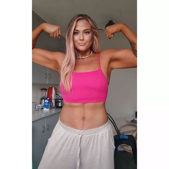 Keli Burt 1.jpg
