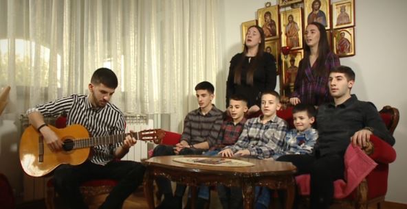 Deca oca Zorana i Sanje Petrović