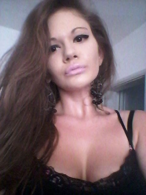 Andrea Ivanova pre
