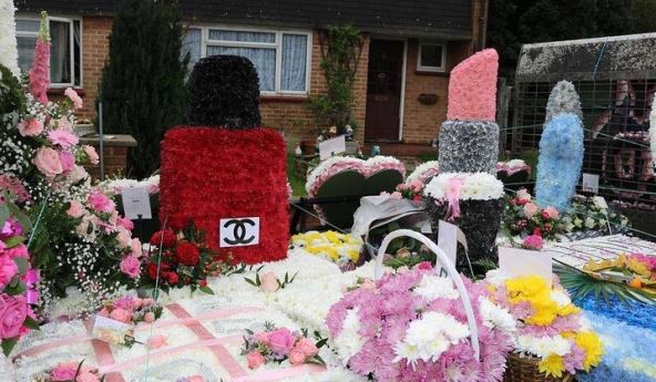 Groblje na romskoj sahrani