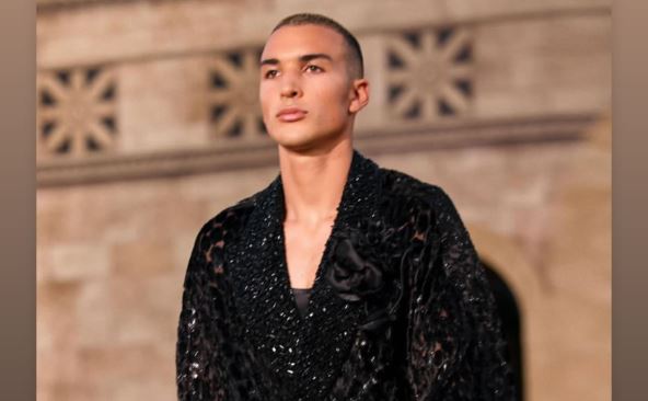 Niko Gonzales na reviji