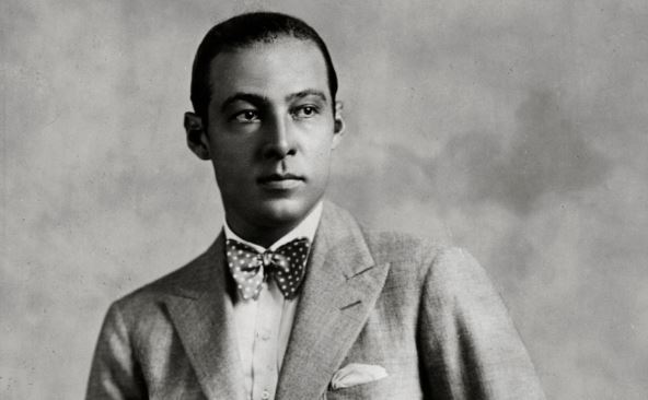 Rudolf Valentino portret
