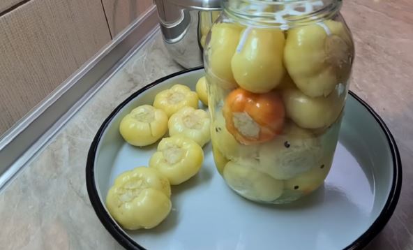 paprike punjene kupusom2.png
