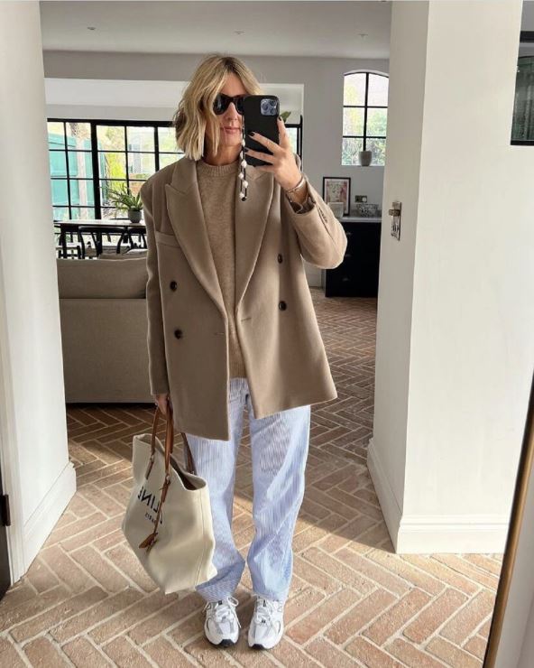 Modna kombinacija za žene preko 50 godina