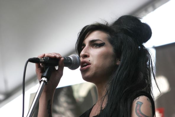 Ejmi Vajnhaus na koncertu