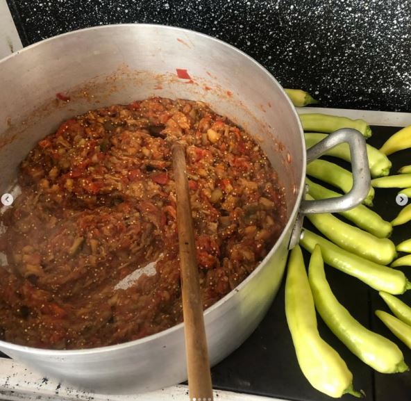 pinđur-slavice-rokvic (1).png