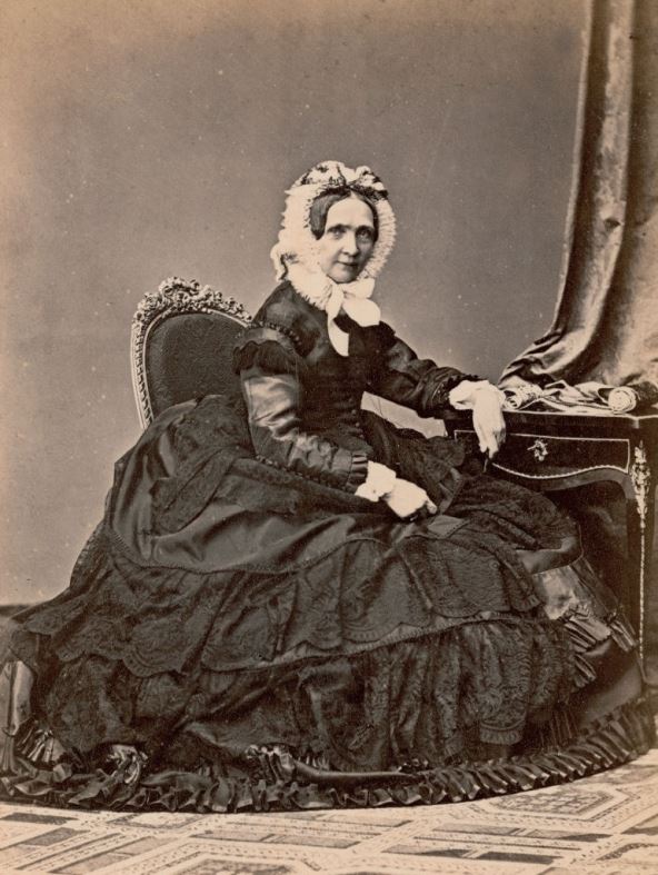 Princess_sophie_of_bavaria_1866.jpg