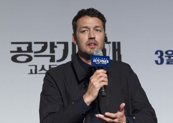 Rupert Sanders.jpg