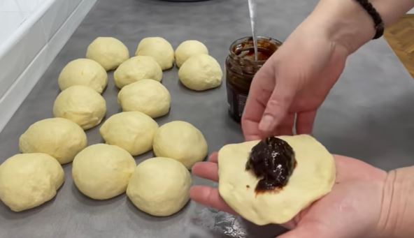 Buhtle sa džemom od šljiva