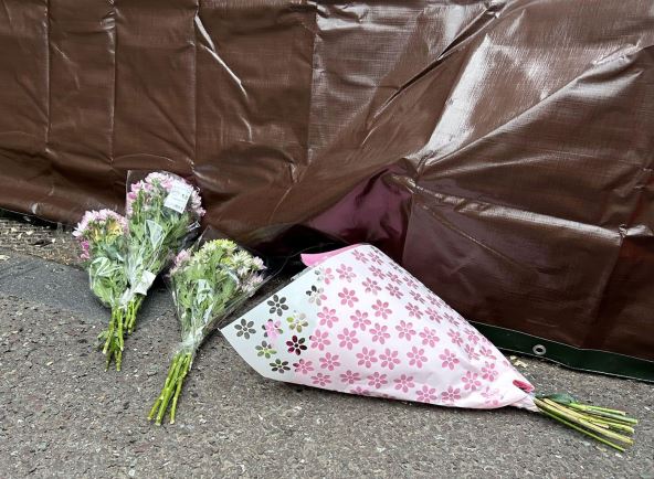 Cveće za Tinu Sačvel koju je ubio njen suprug