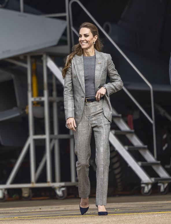 Kejt Midlton u poseti Kraljevskom ratnom vazduhoplovstvu