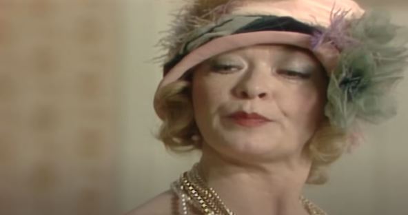 Gospođa ministarka scena