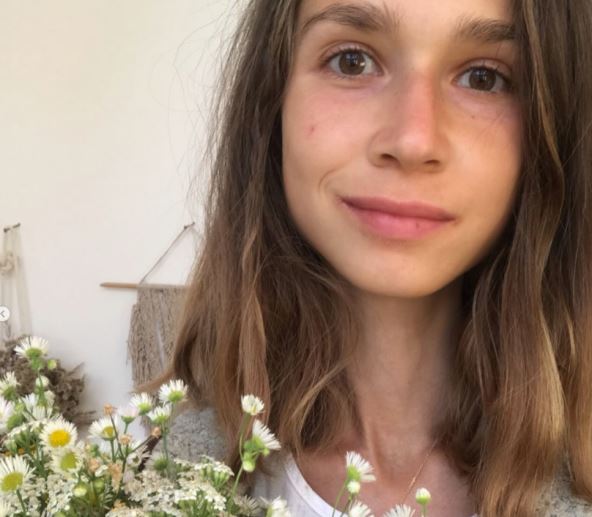 Karolina-Kšižak (8).png