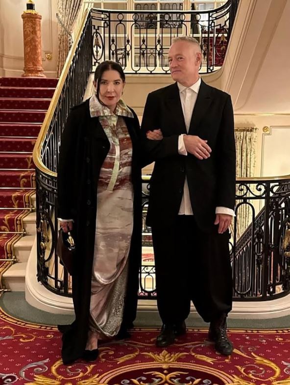 Marina Abramović u kreaciji Roksande Ilinčić