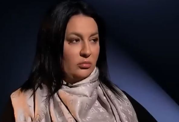 2025-10-20 14_08_24-_BAR ĆE UMRETI OKRUŽEN VOLJENIMA_ Ćerka generala Pavkovića _ Nije jeo, nije pio .jpg