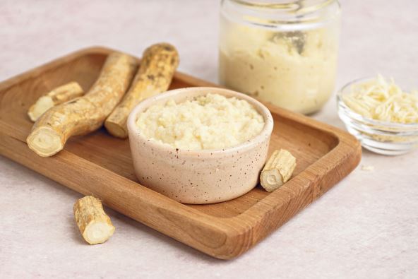 REN  stock-photo-horseradish-sauce-in-bowls-and-jar-with-ground-horseradish-on-white-background-2577626997.jpg